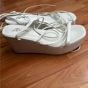 Liliana White Wedge Shoes with Crisscross Straps